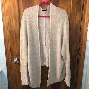 Brandy Melville light&airy Cardigan